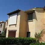 Stranamore Casa de hóspedes 3*